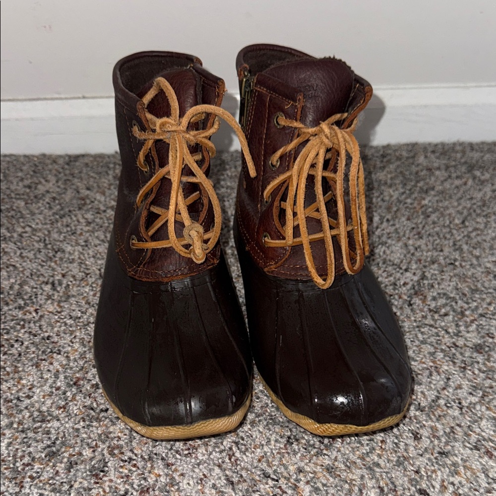 Sperry Dark Brown and Tan Lace-Up Duck Boots
